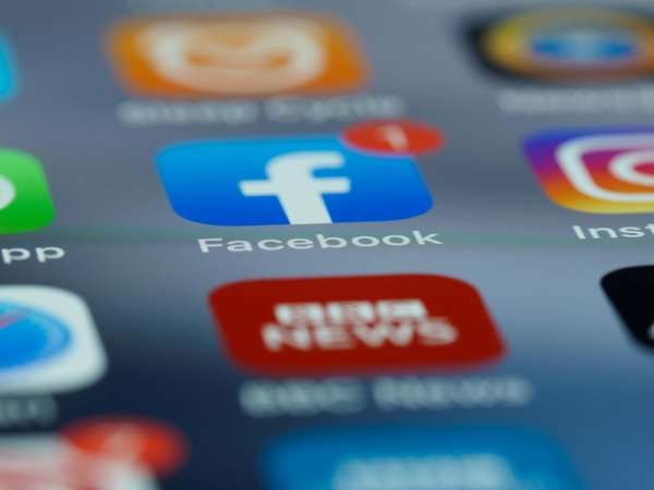 Téléphone portable au collège : concentrez-vous sans distraction